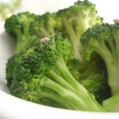 Broccoli salad with vinaigrette
