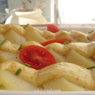 Potato salad with mustard and mayonnaise