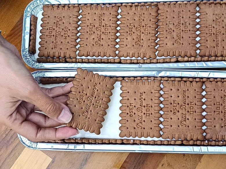 Cheese Biscuit Cake Recipe