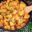 Potatoes in Rich Tomato Sauce: The Ultimate Comfort Food